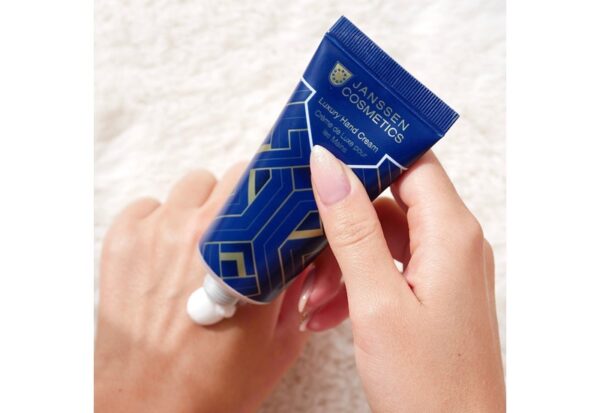 Luxury Hand Cream How To Apply